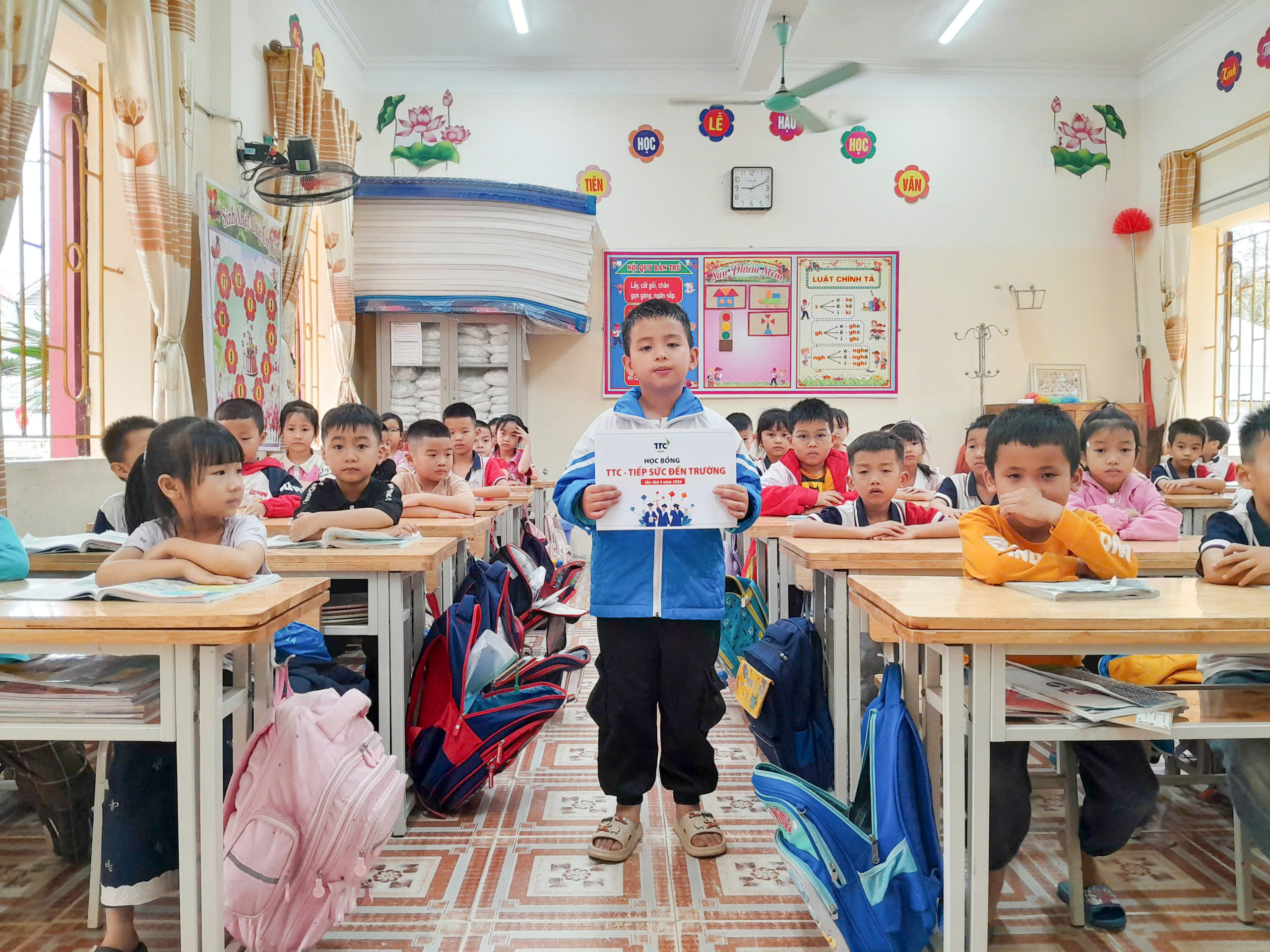 TTC IMEX TRAO TẶNG HỌC BỔNG “TTC - TIẾP SỨC ĐẾN TRƯỜNG” LẦN THỨ 4 NĂM 2026
